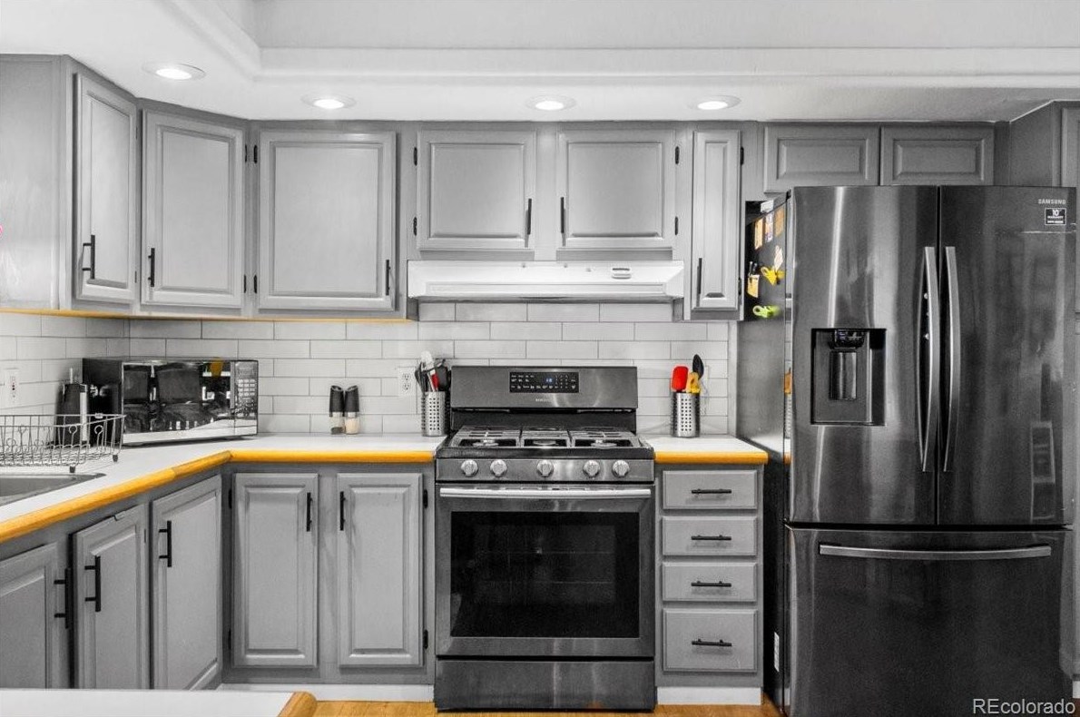 1557 Conestoga Cir, Steamboat Springs CO  80487-4945 exterior