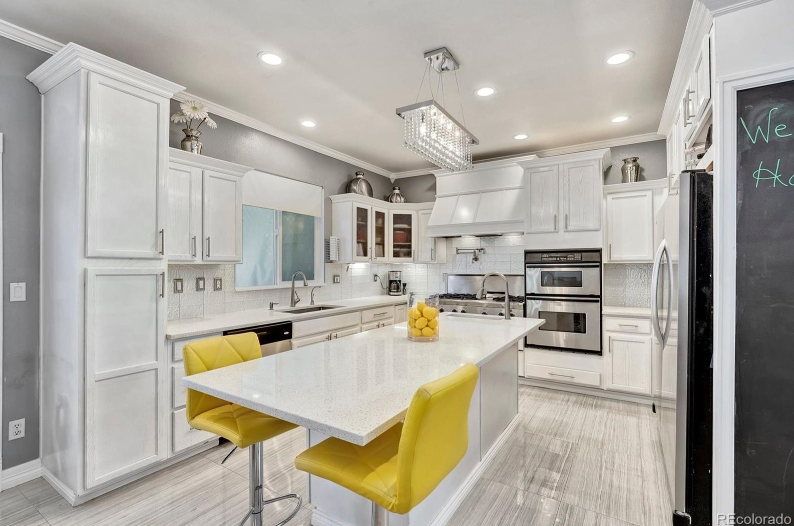 5620 Fenton St, Littleton CO 80123-6879 exterior