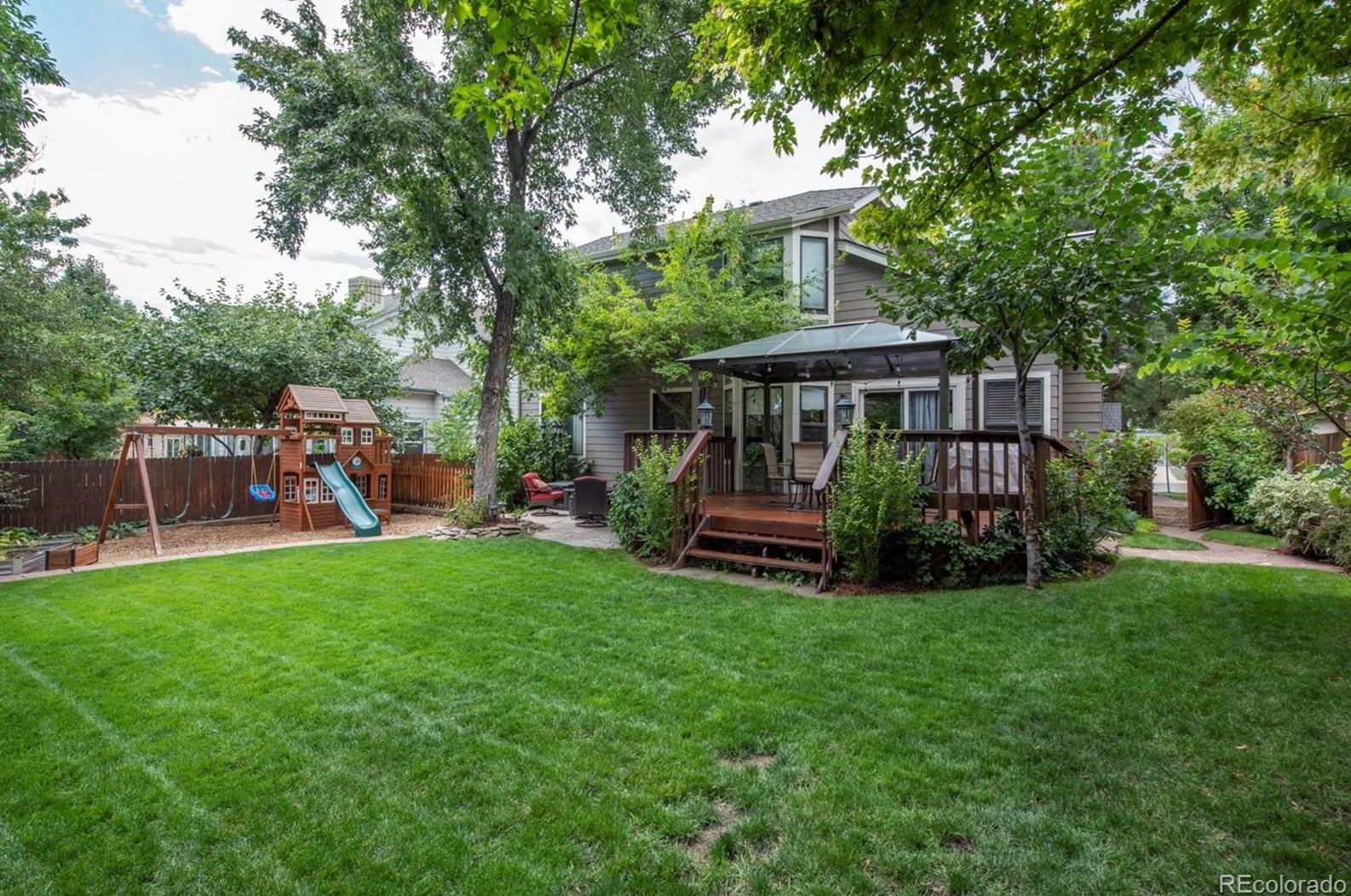 6042 Alkire Ct, Arvada CO  80004-3970 exterior