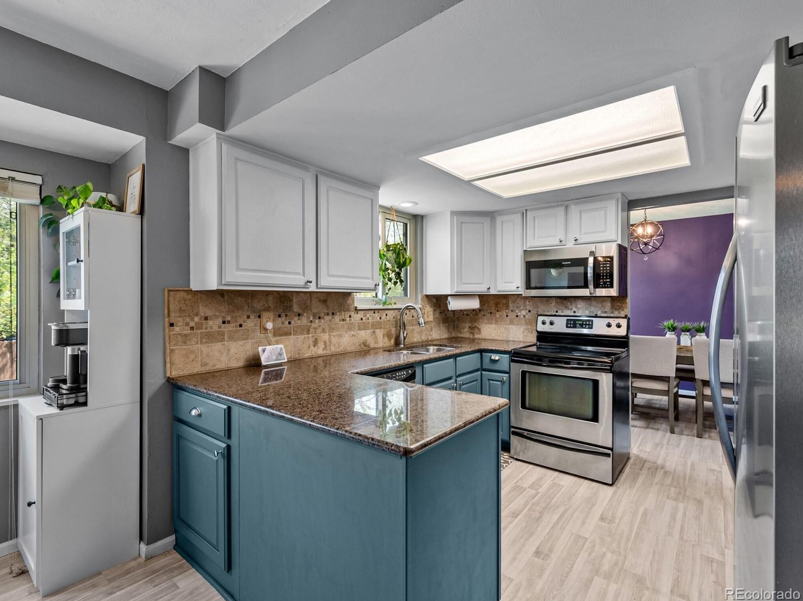 1189 Long Pl, Littleton CO 80122-3020 exterior