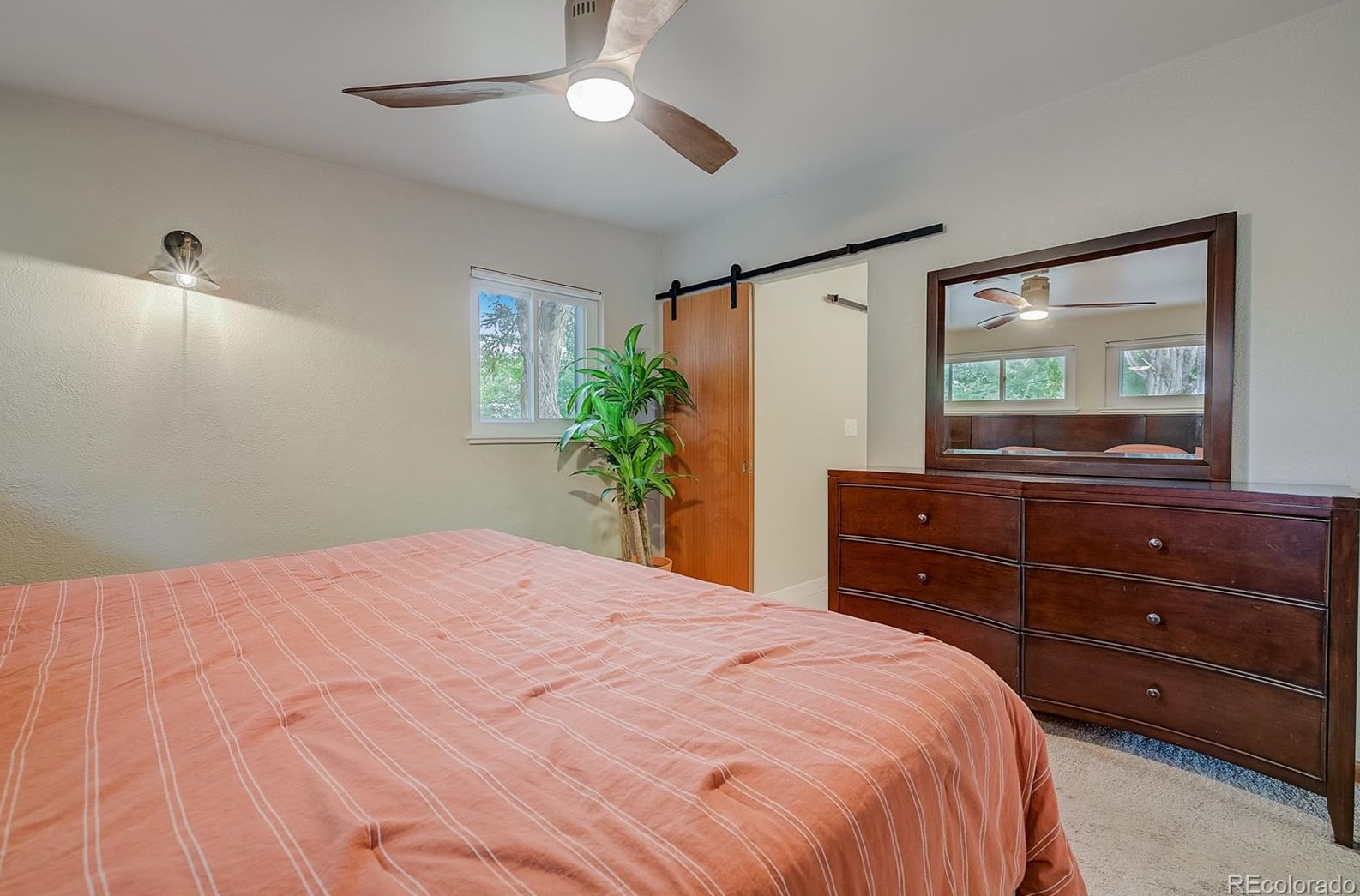 5401 Hickory St, Littleton CO  80120-1424 exterior