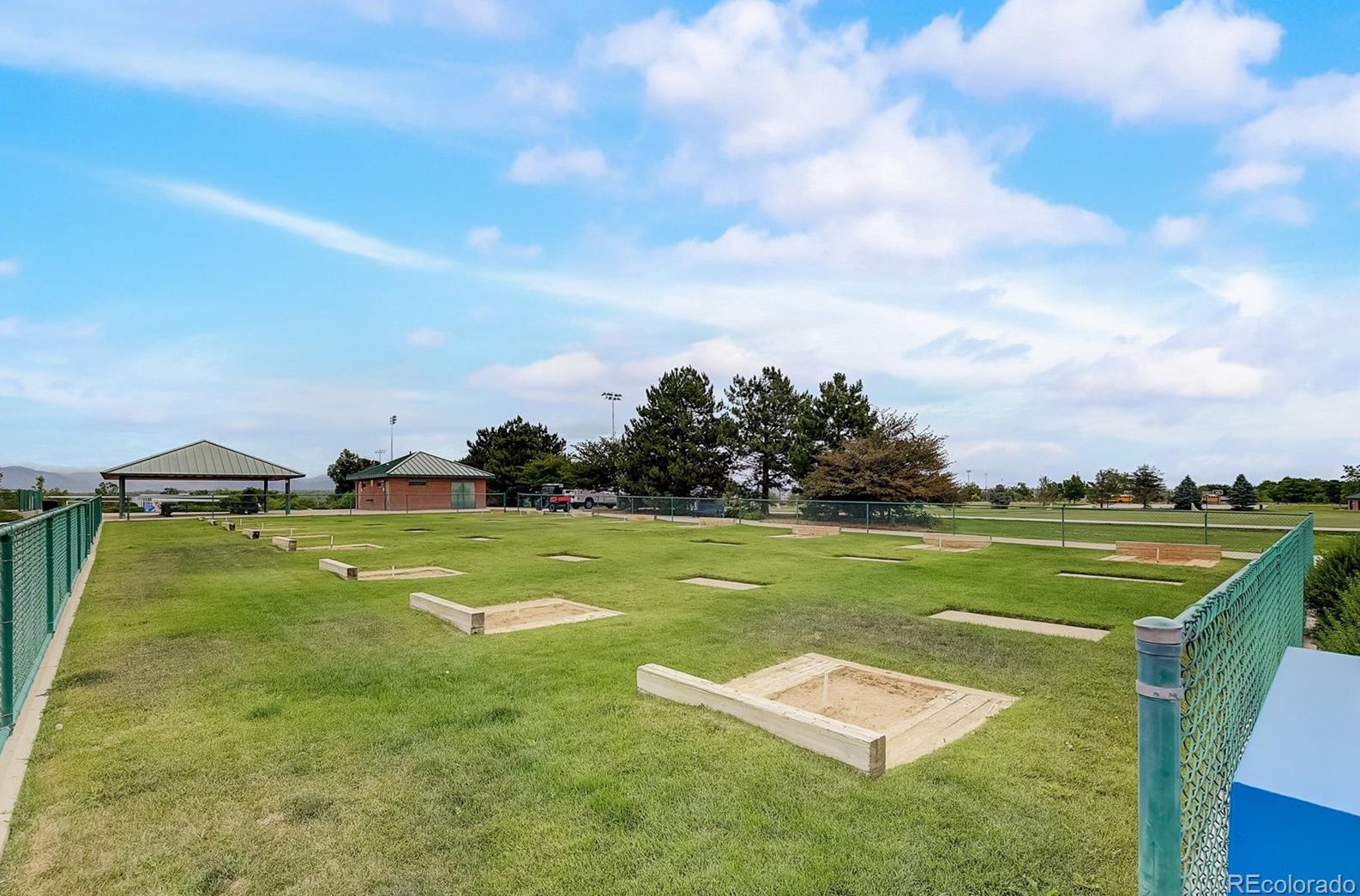 5401 Hickory St, Littleton CO  80120-1424 exterior