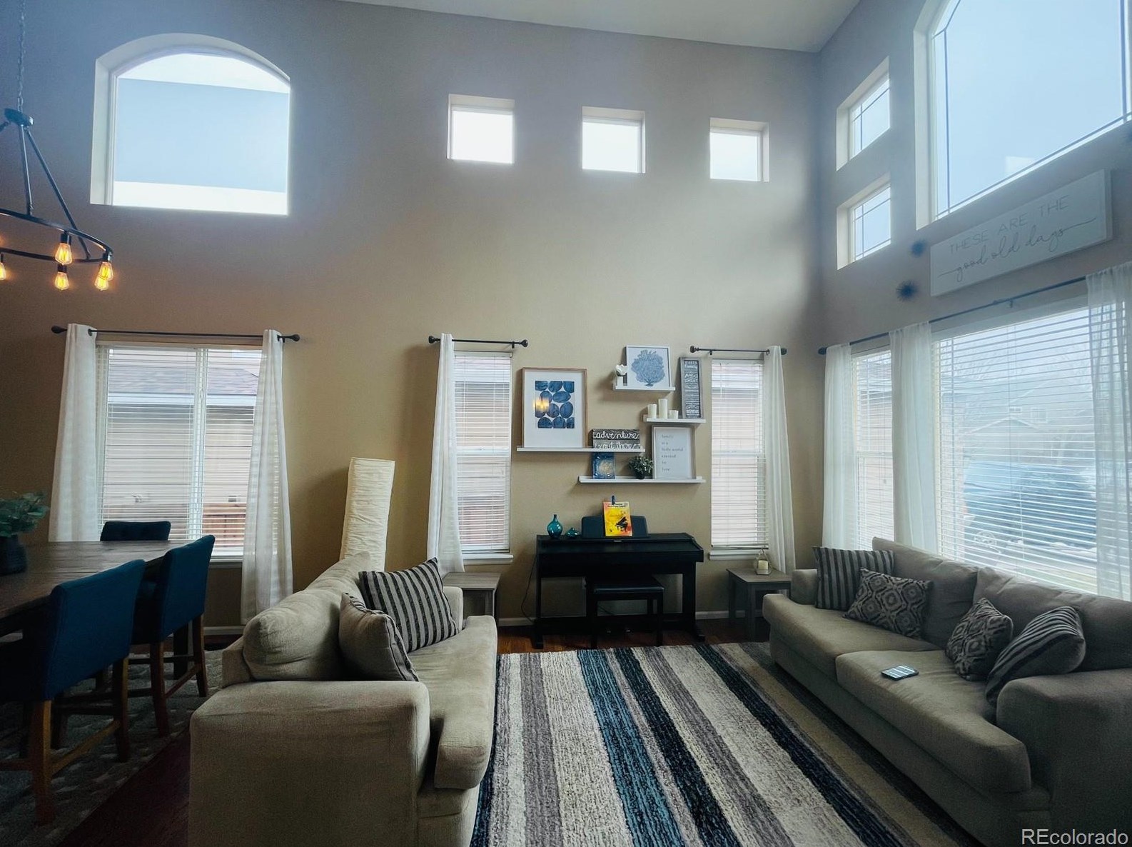 6635 Berry Ave, Littleton CO 80123-0820 exterior