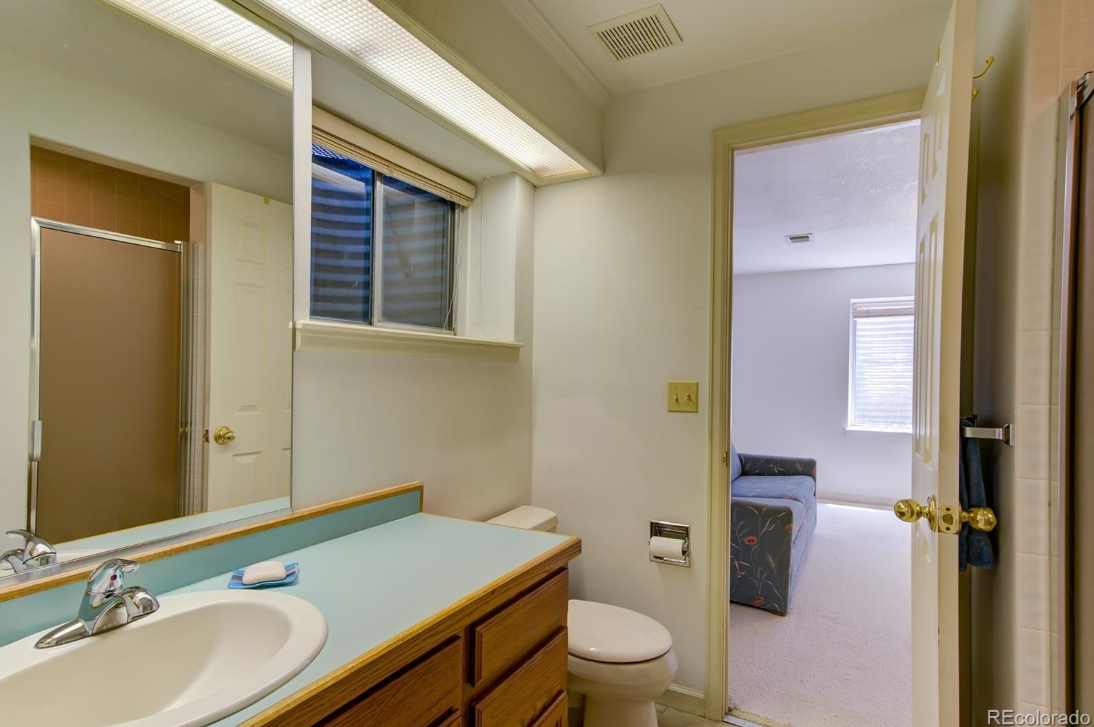 6319 Harrison Way, Littleton CO 80122-2262 exterior