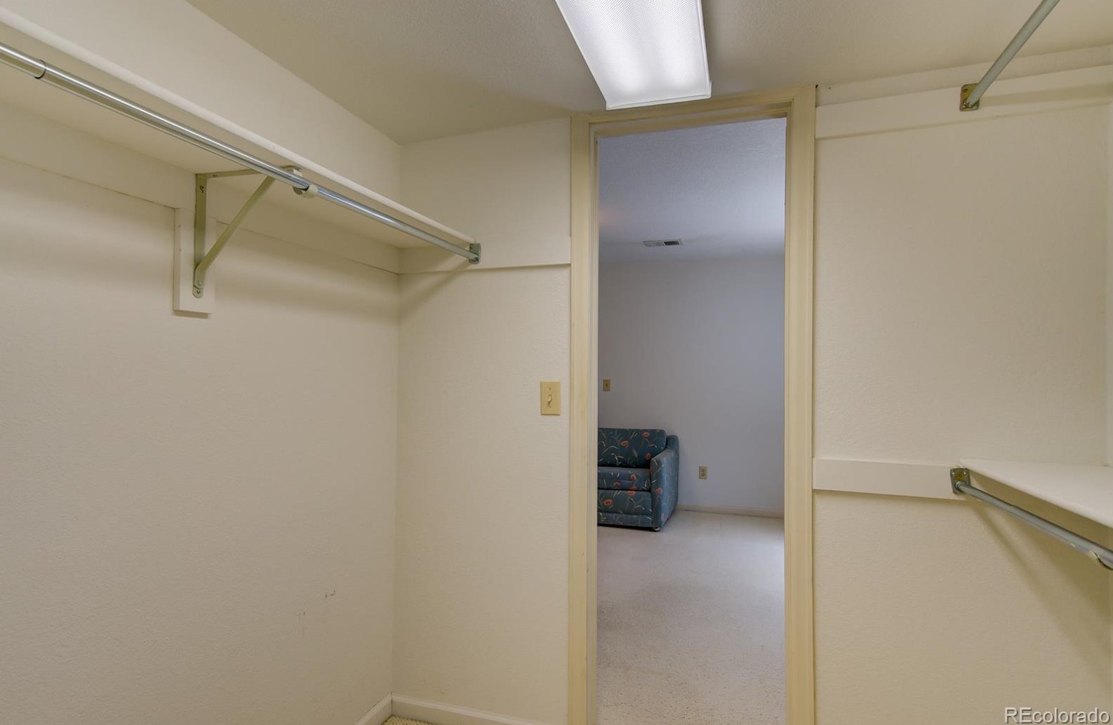 6319 Harrison Way, Littleton CO 80122-2262 exterior