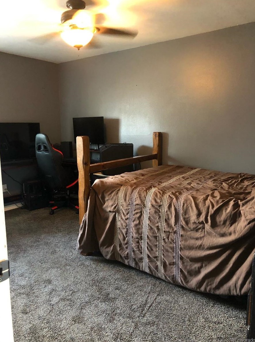 6524 Welch St, Arvada CO  80004-2221 exterior