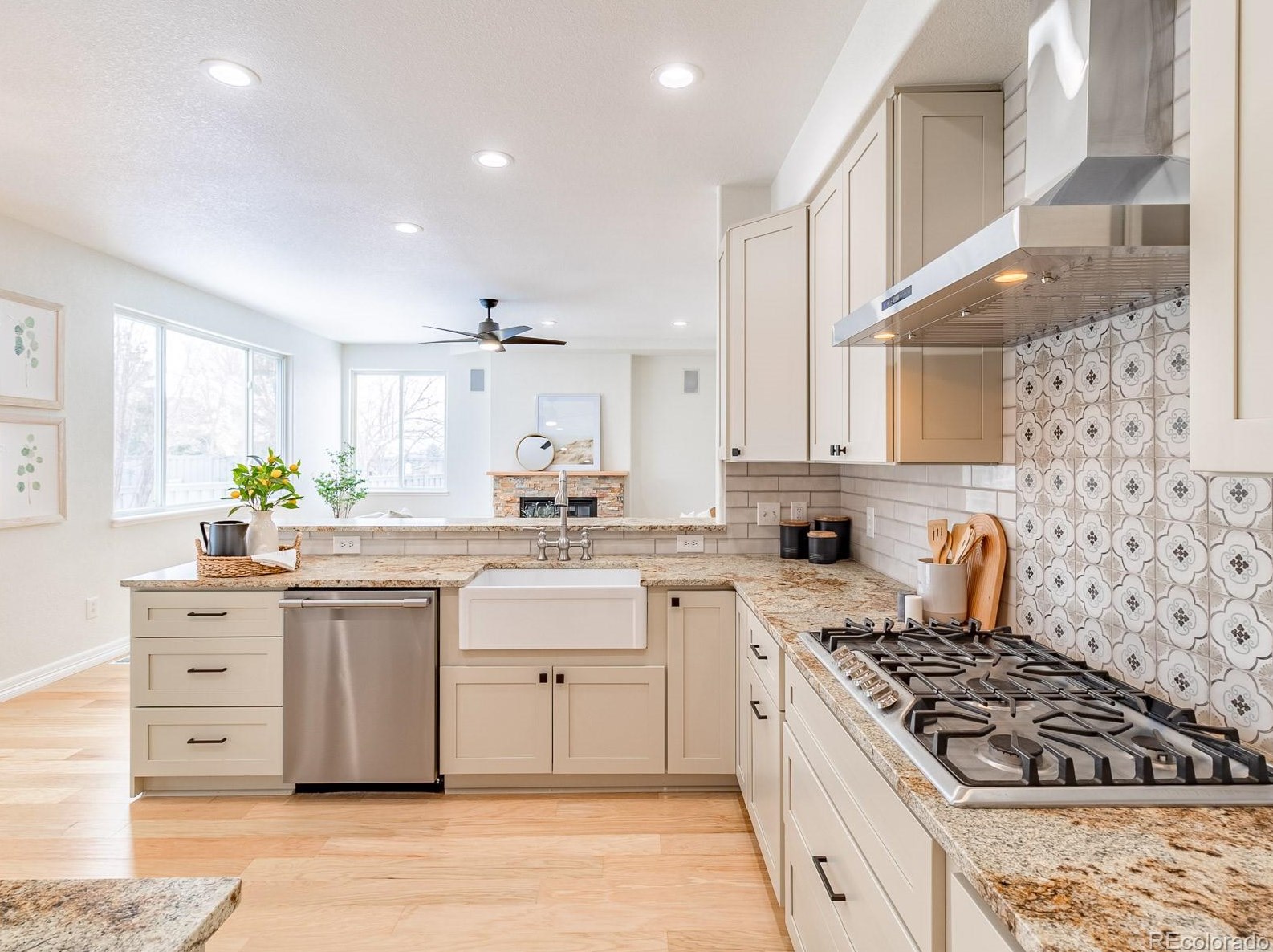 2315 Sandpiper Dr, Lafayette CO  80026-3150 exterior