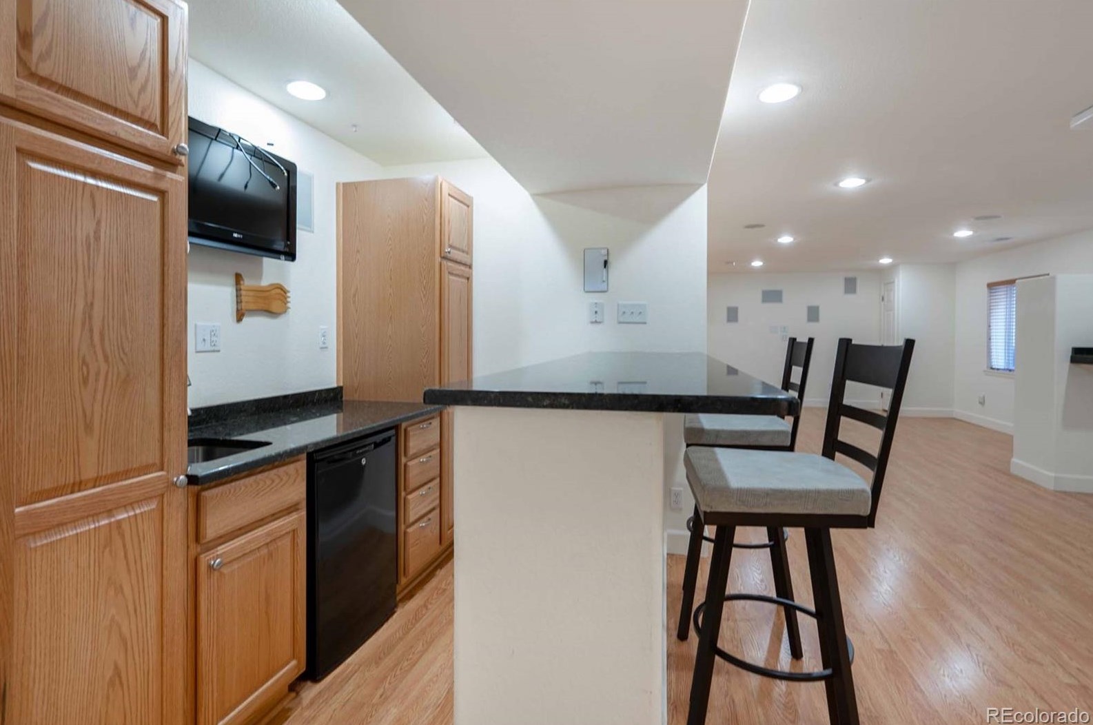 5373 Parfet St, Arvada CO  80002-4948 exterior