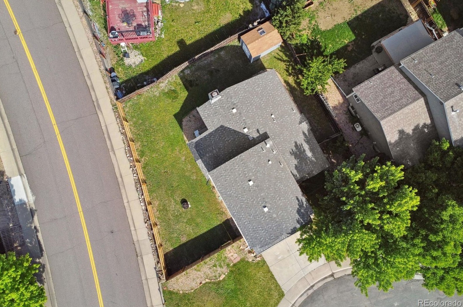 5553 Yank Ct, Littleton CO 80127-2185 exterior