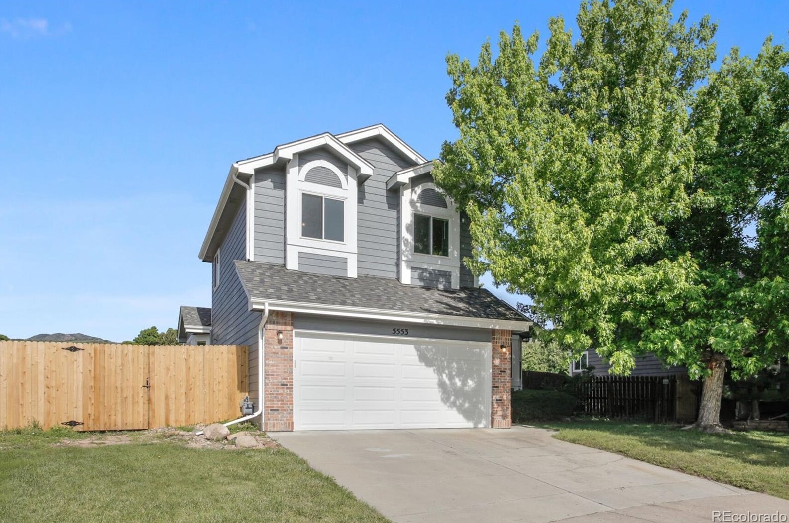 5553 Yank Ct, Littleton CO 80127-2185 exterior