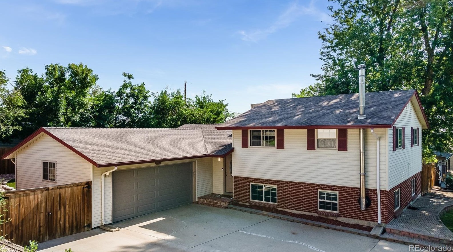6629 70th Ave, Arvada CO  80003-3623 exterior