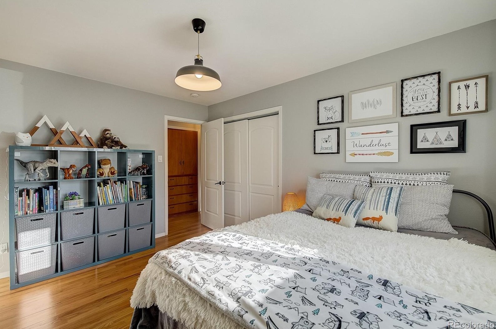 5900 Race St, Littleton CO 80121-2652 exterior