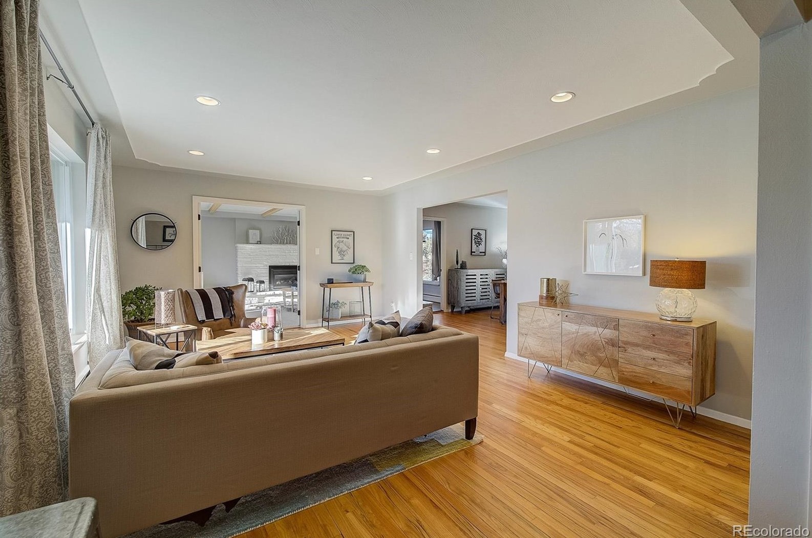 5900 Race St, Littleton CO 80121-2652 exterior