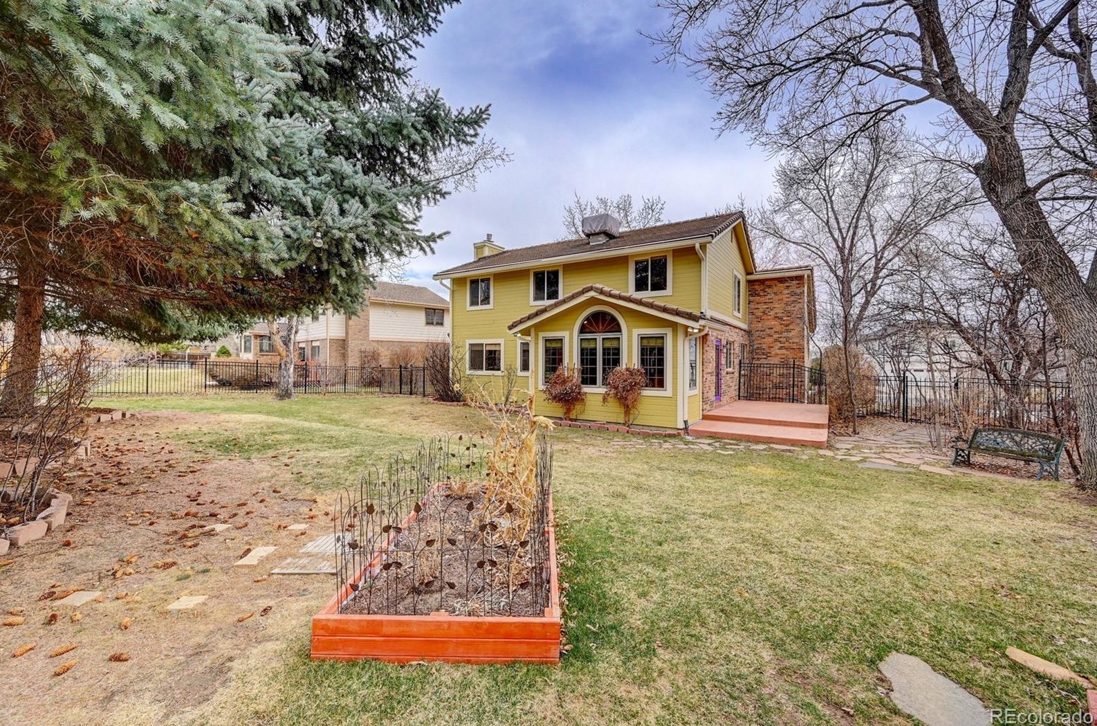 9663 69 Pl, Arvada CO  80004-1657 exterior