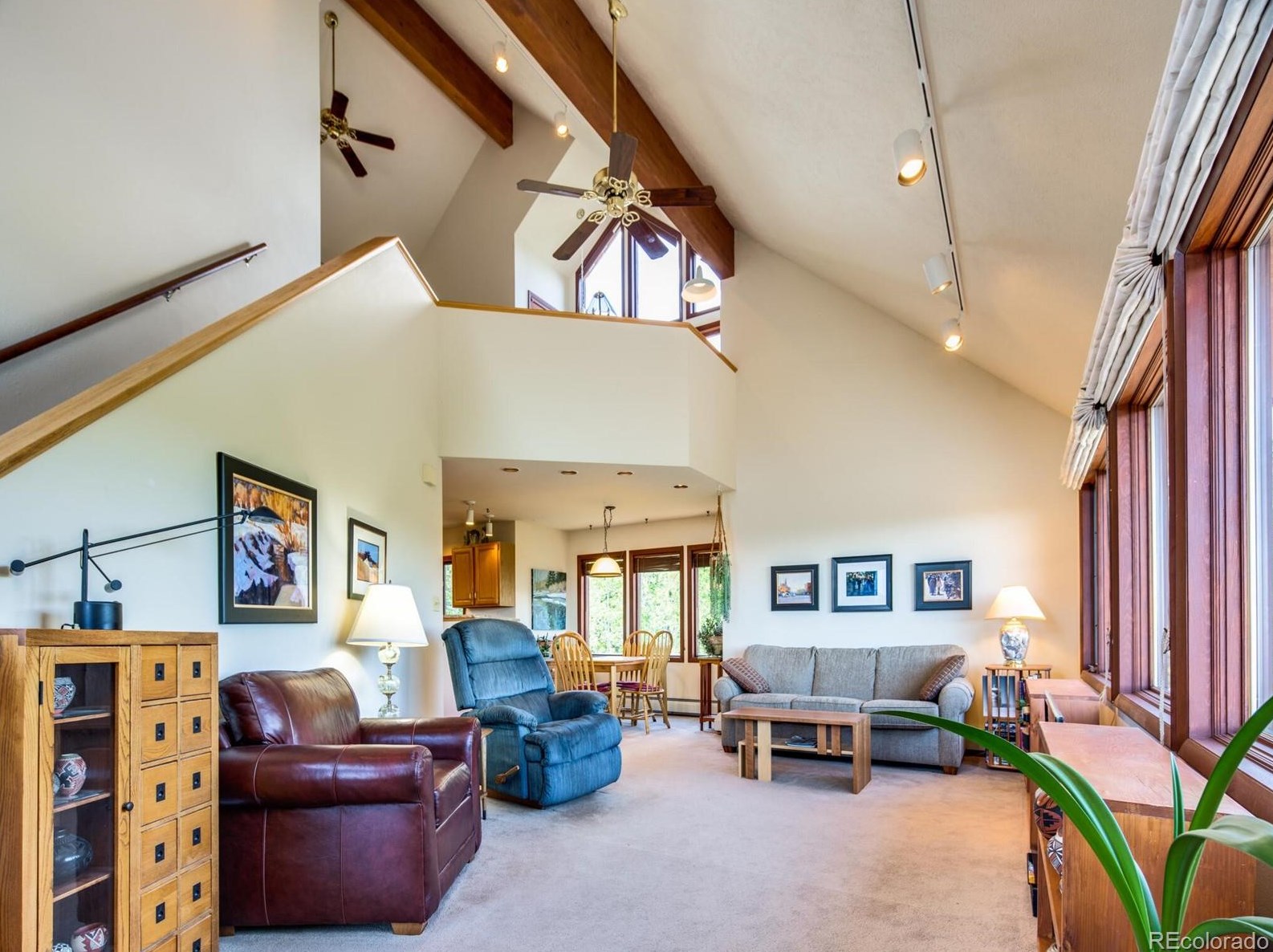 68 Athena Rd, Arvada CO  80422-4019 exterior