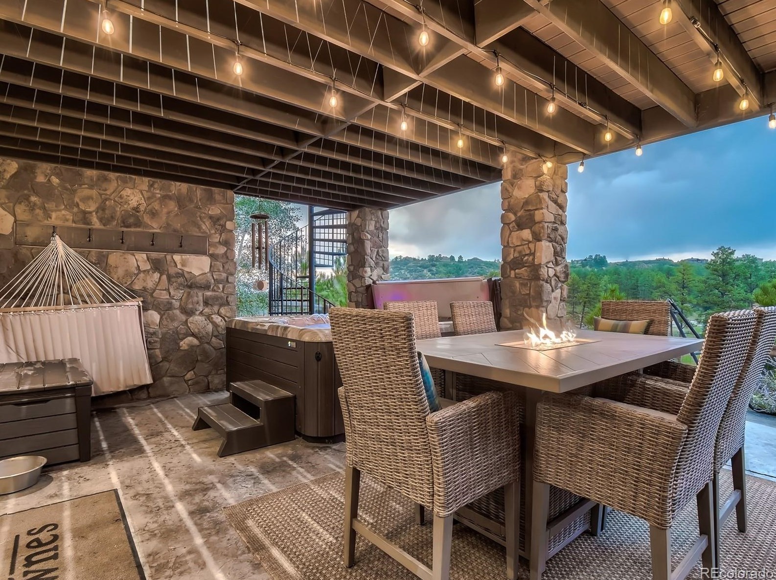 1659 Avenida Del Sol, Castle Rock CO 80104-7672 exterior