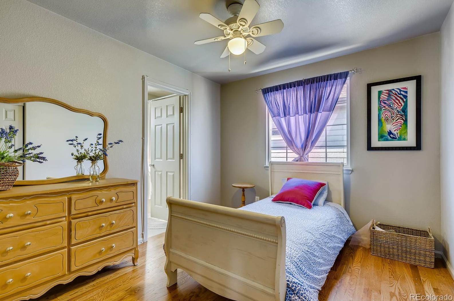 6039 Prentice Ave, Littleton CO 80120-1232 exterior