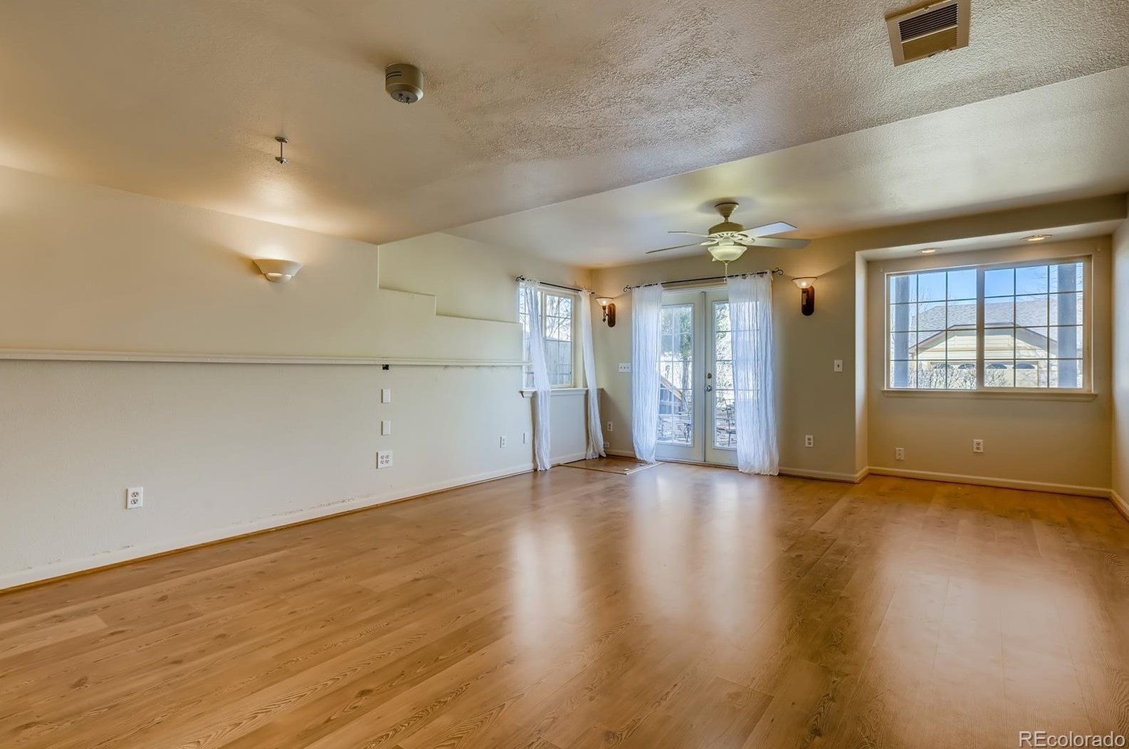 6039 Prentice Ave, Littleton CO 80120-1232 exterior