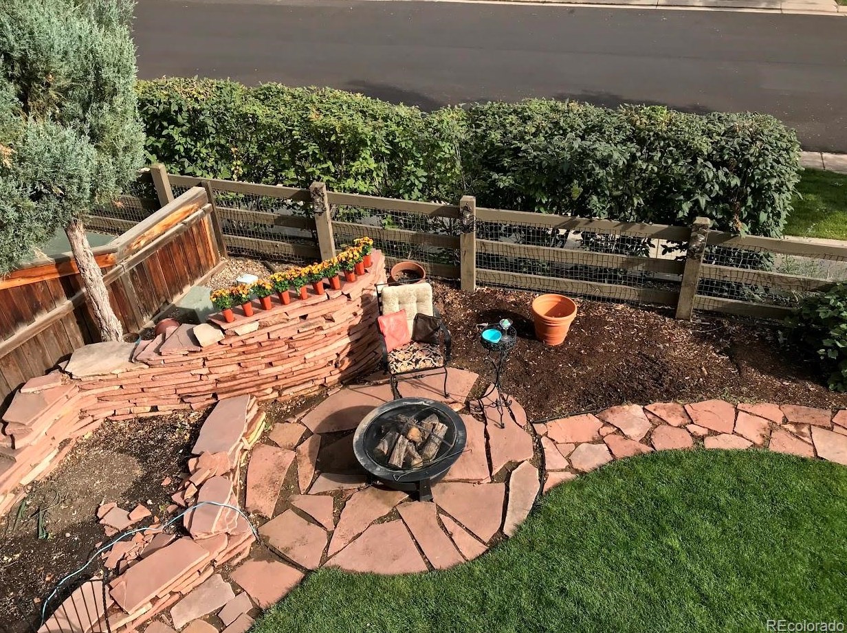 6039 Prentice Ave, Littleton CO 80120-1232 exterior