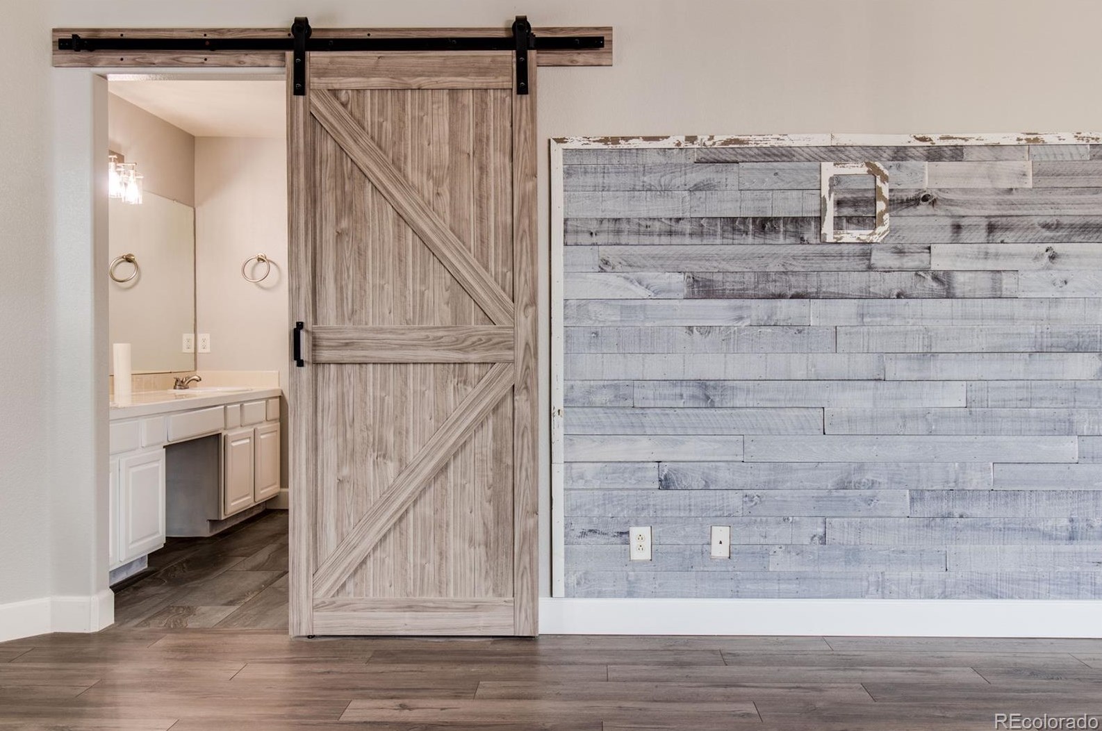 6754 Lionshead Pkwy, Littleton CO  80124-9533 exterior