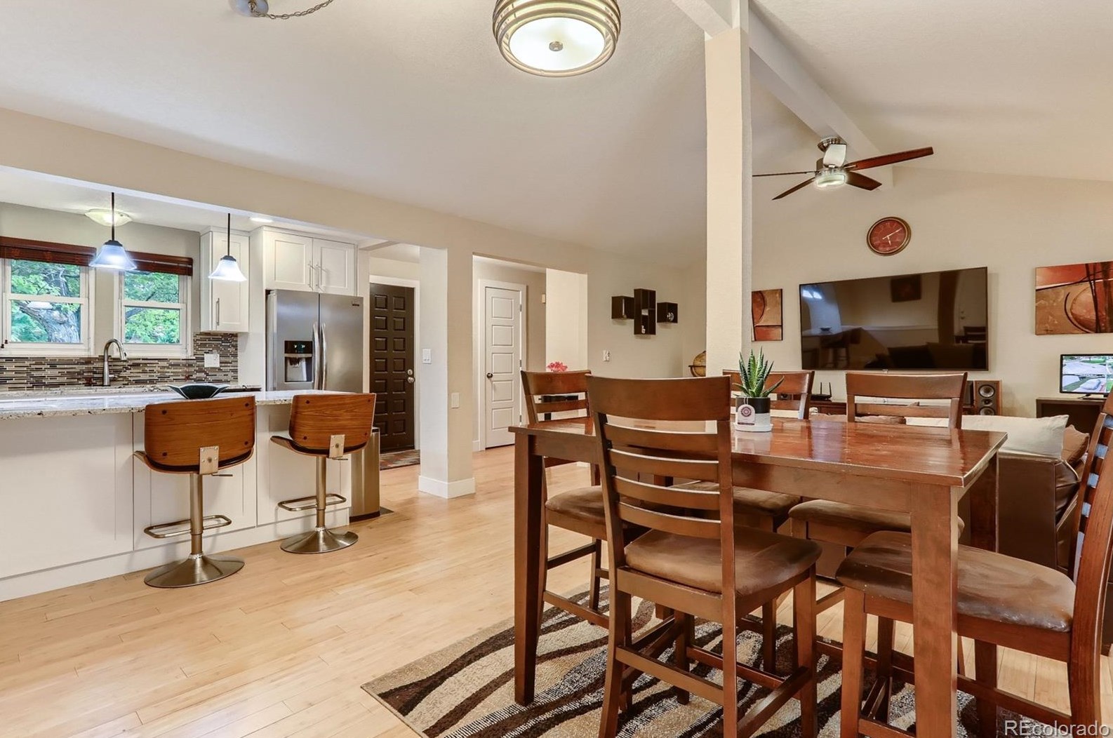 1245 Hinsdale Dr, Littleton CO 80120-4160 exterior