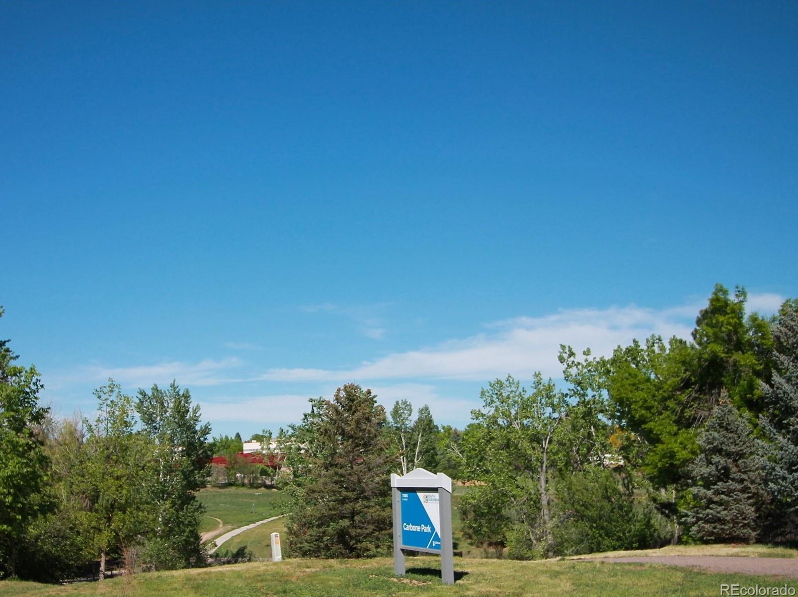 1245 Hinsdale Dr, Littleton CO 80120-4160 exterior