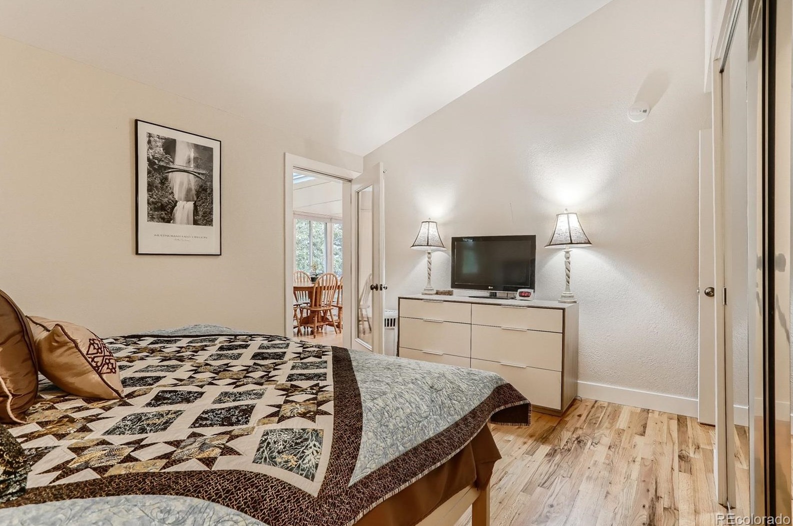 1245 Hinsdale Dr, Littleton CO 80120-4160 exterior