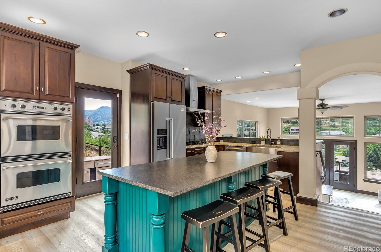 6658 Old Ranch Trl, Littleton CO  80125-9264 exterior