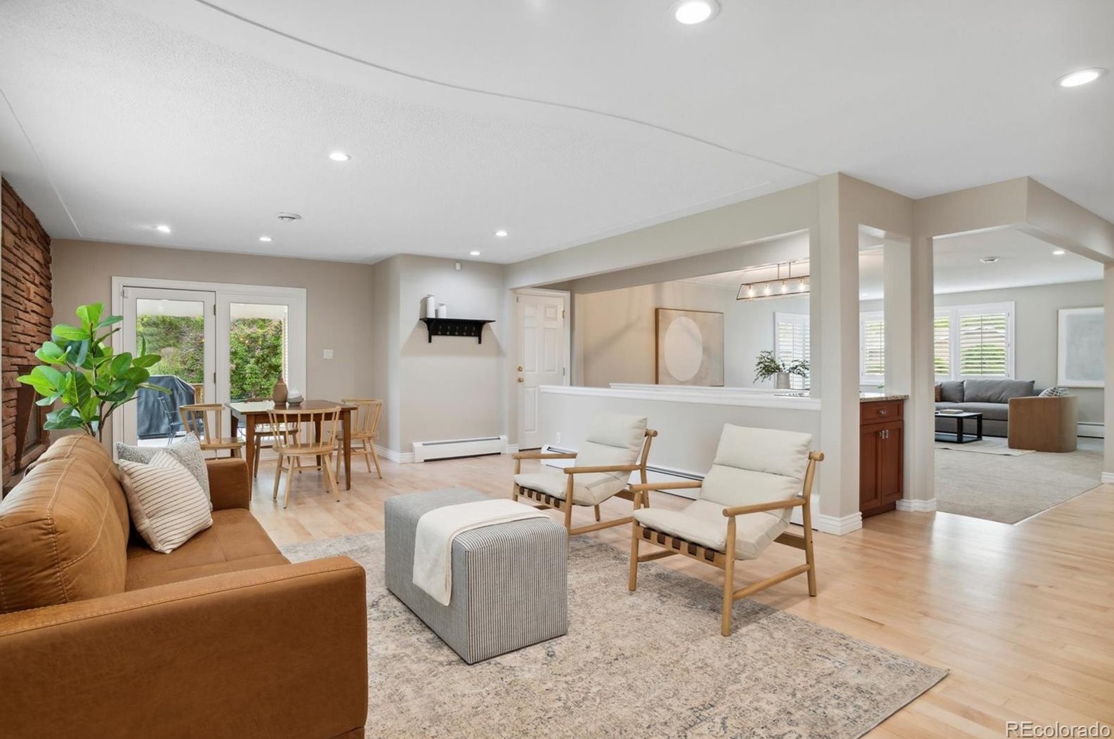 5445 Plymouth Dr, Littleton CO 80128-3939 exterior