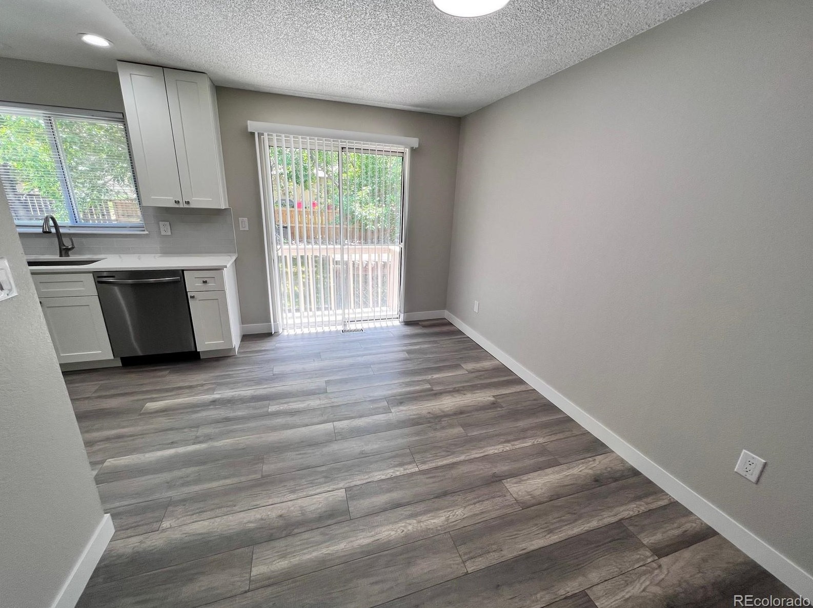 1100 Ridgeglen Way, Littleton CO 80126-2752 exterior