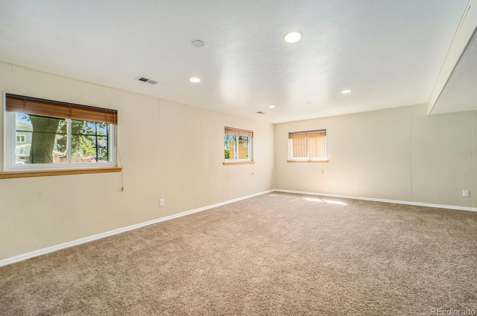 5809 Pierson St, Arvada CO  80005-3450 exterior