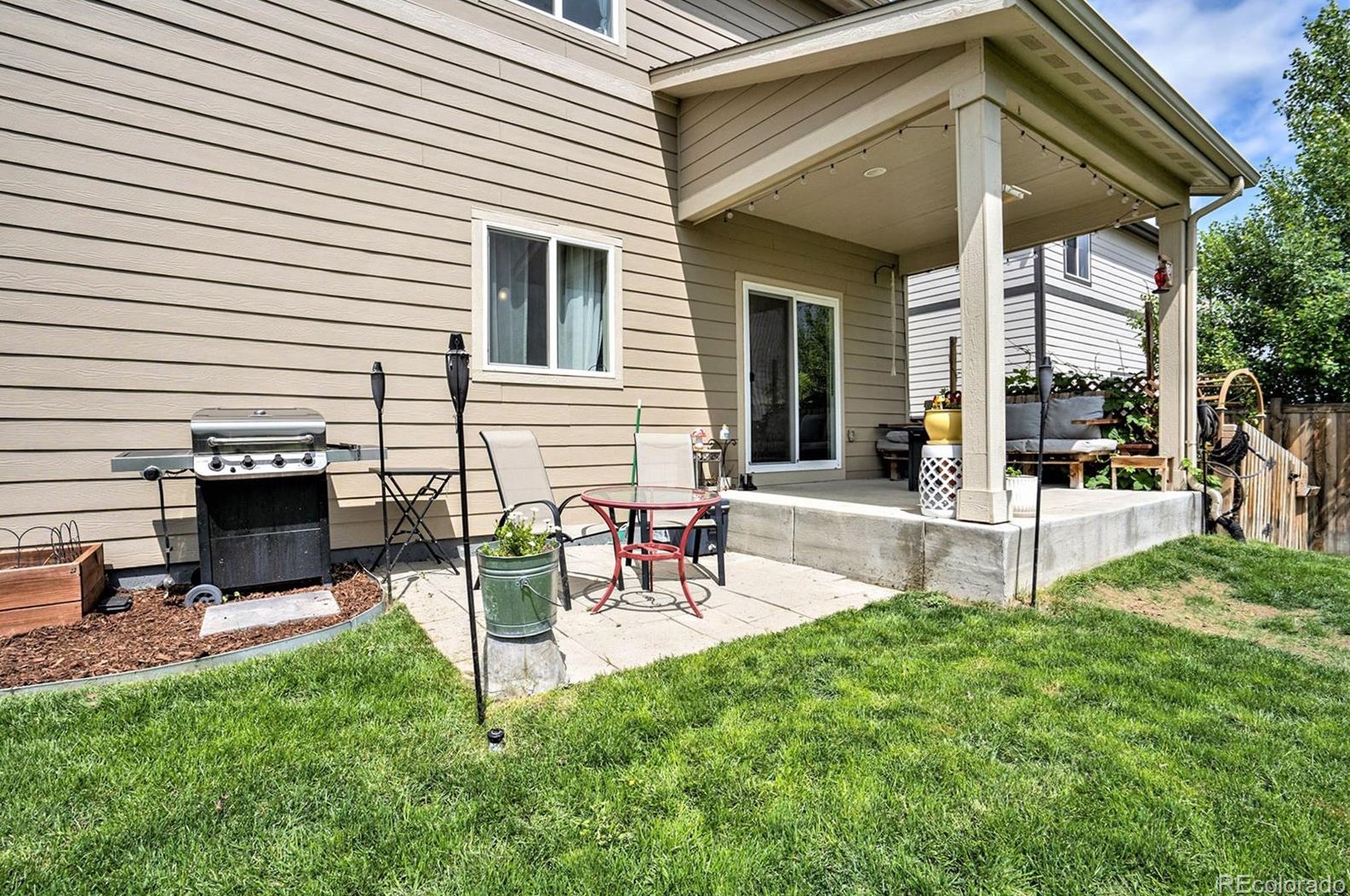 1130 Gln Creighton Dr, Erie CO 80514-9556 exterior