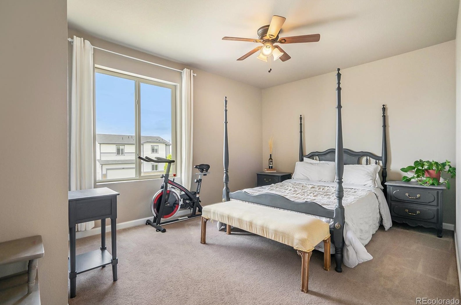 1130 Gln Creighton Dr, Erie CO 80514-9556 exterior