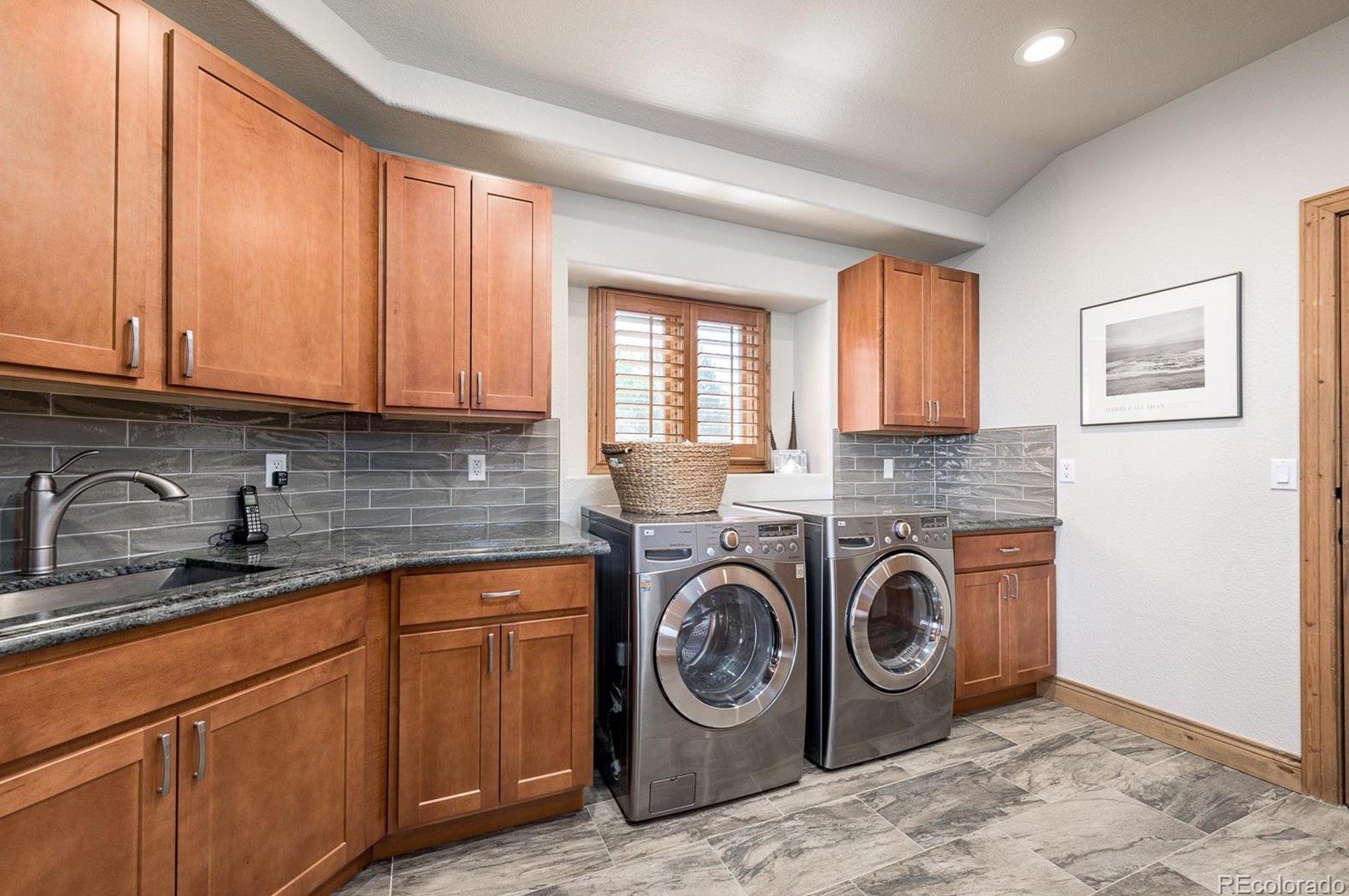 957 Fairchild Dr, Littleton CO 80126-4754 exterior