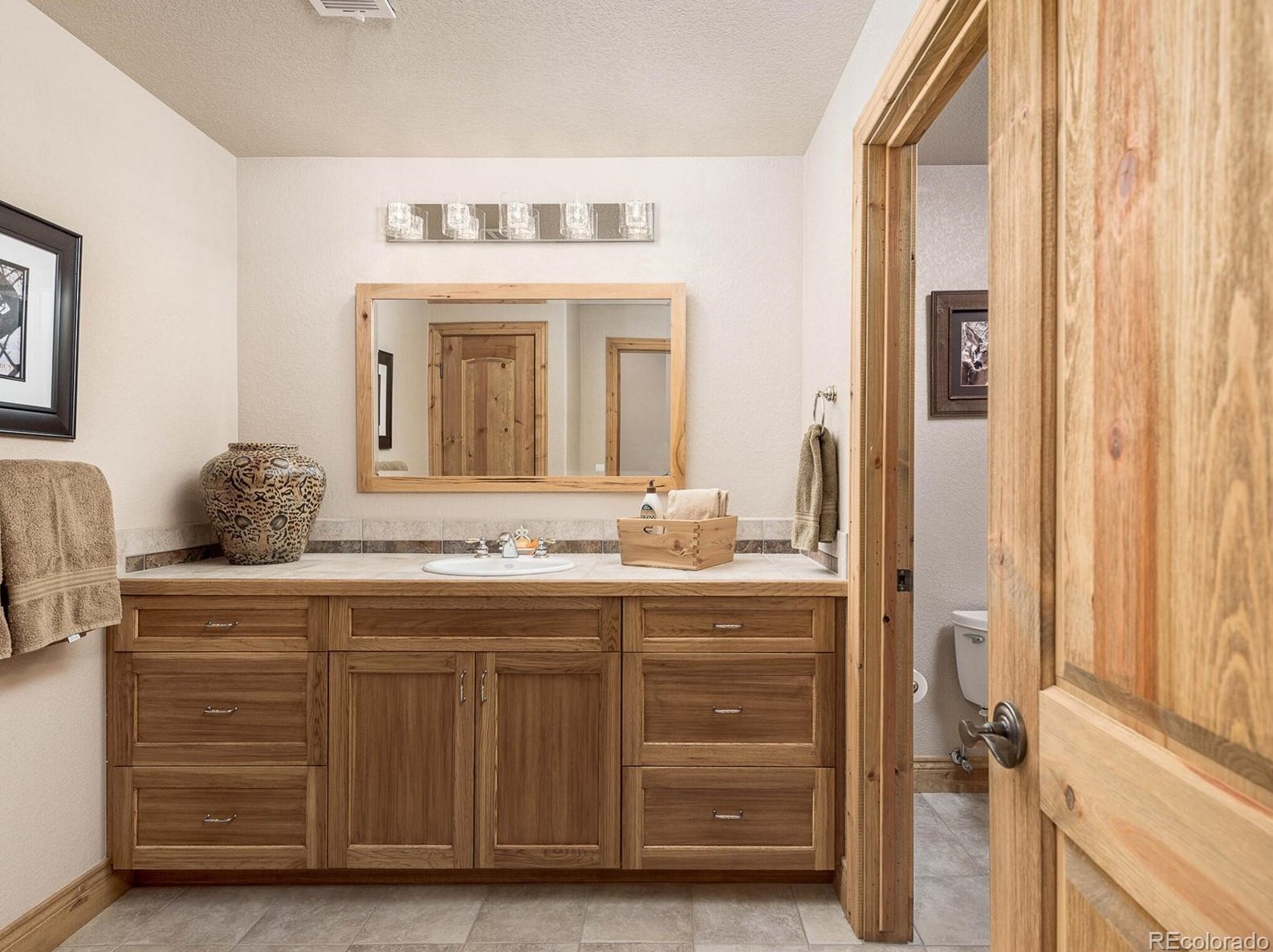 957 Fairchild Dr, Littleton CO 80126-4754 exterior