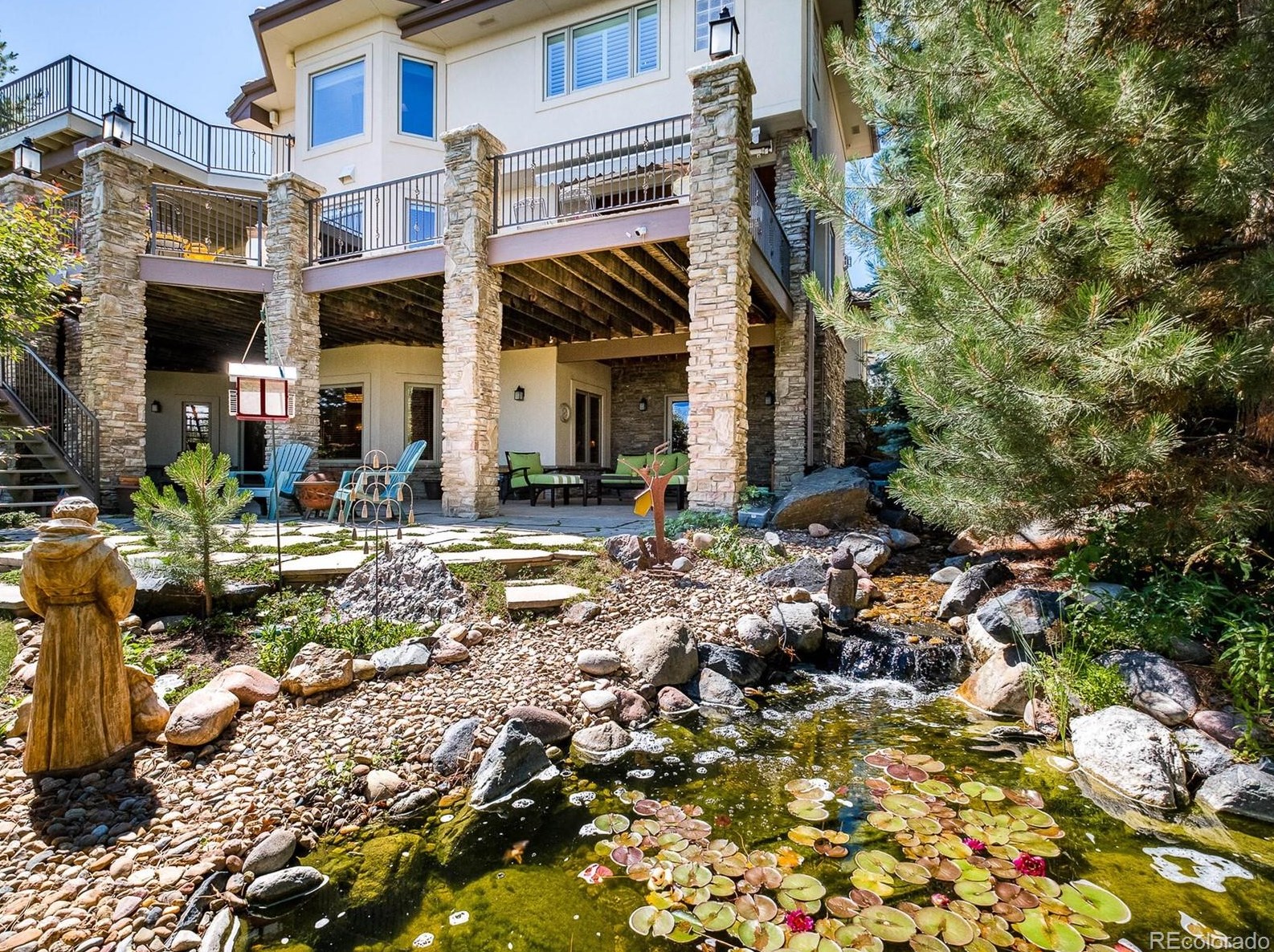 957 Fairchild Dr, Littleton CO 80126-4754 exterior