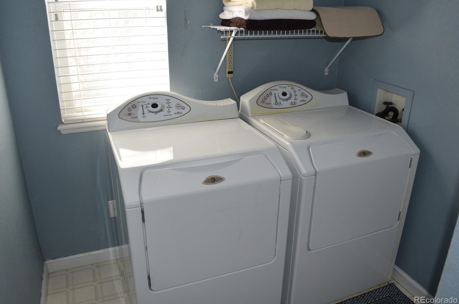 10763 Cooper Ln, Littleton CO 80127-2983 exterior