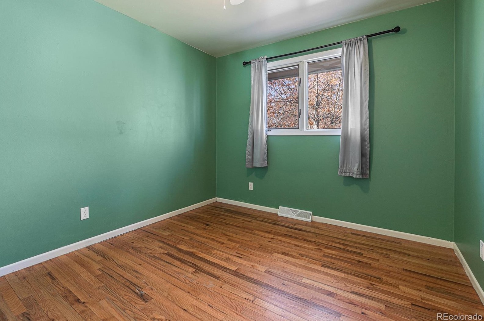 3716 Grand Ave, Littleton CO  80123-1700 exterior