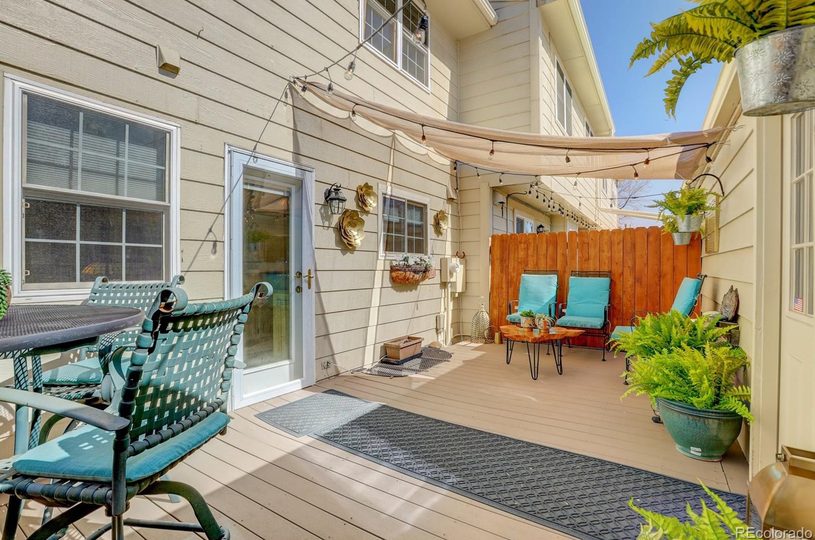 7521 Cove Cir, Littleton CO 80122-3360 exterior