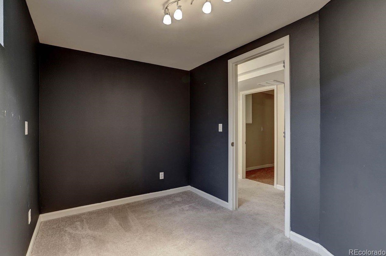 7633 Newland St, Arvada CO  80003-2351 exterior