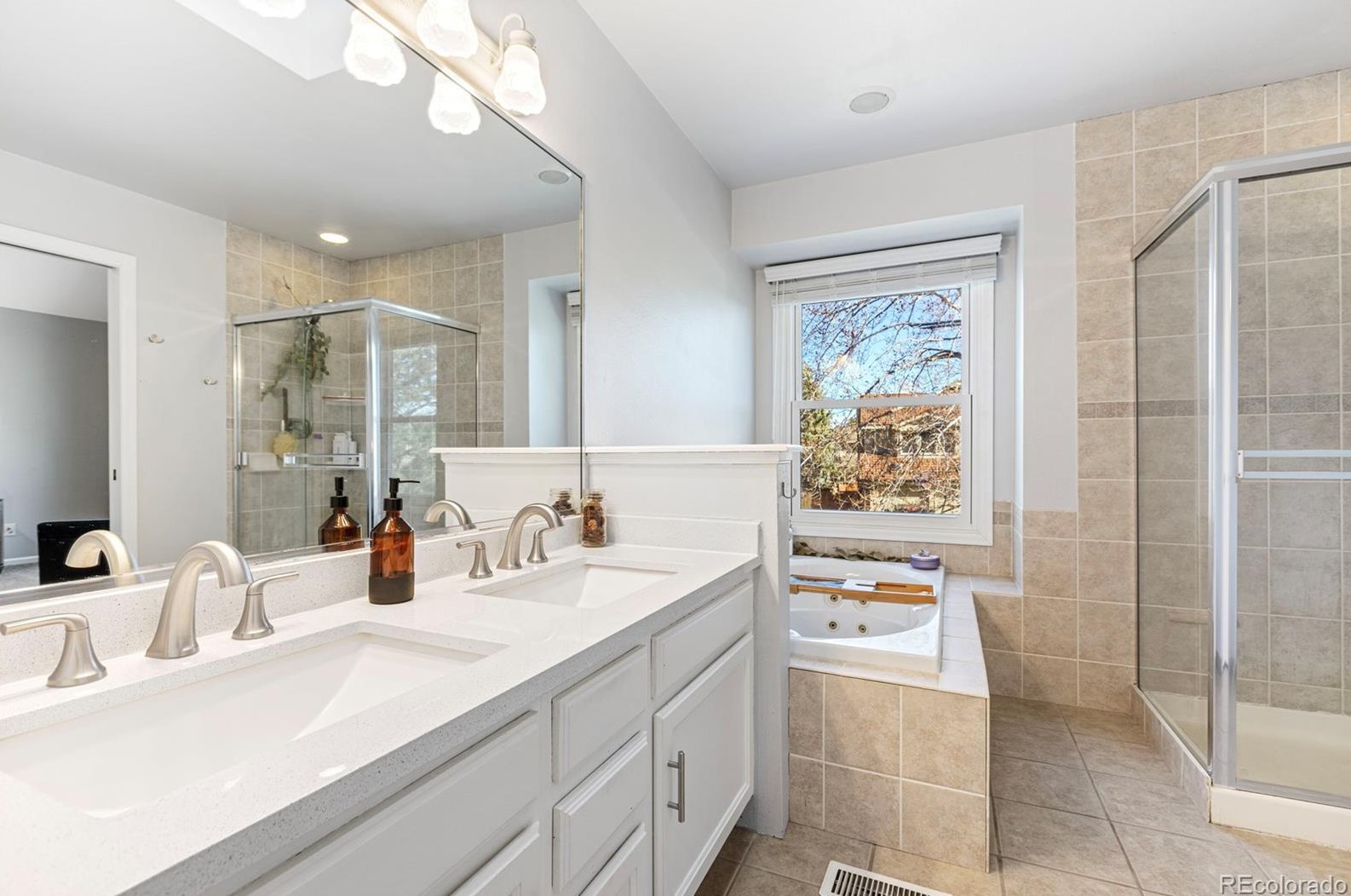 7985 Elati Cir, Littleton CO  80120-4441 exterior