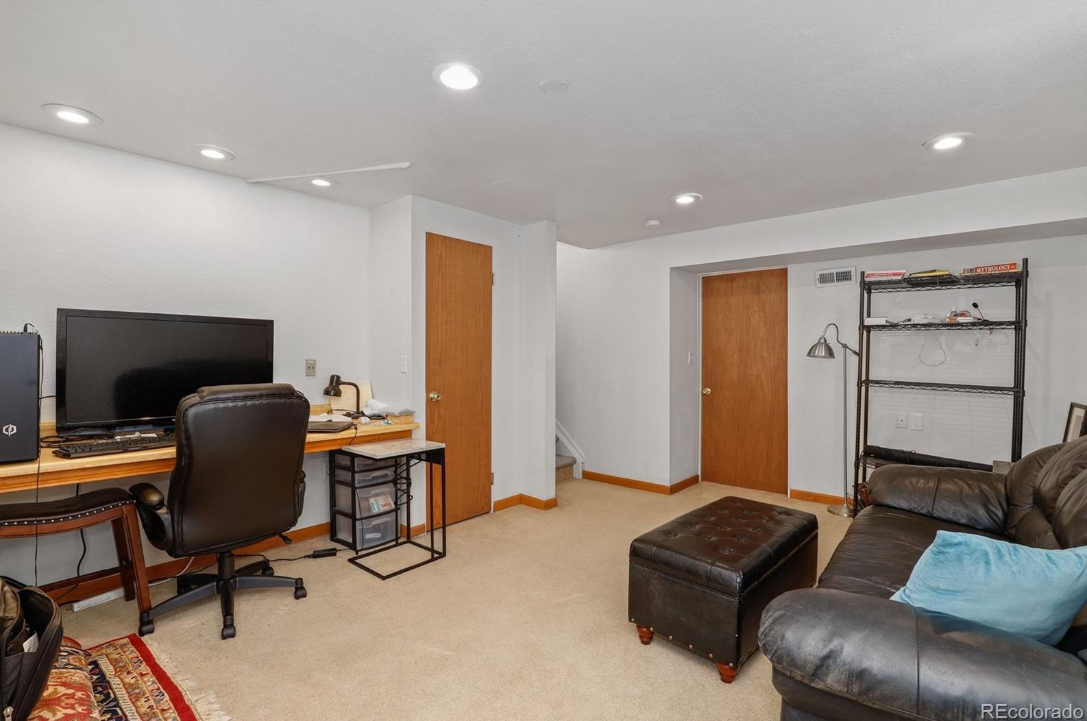 10511 Hyacinth St, Littleton CO  80129-4677 exterior