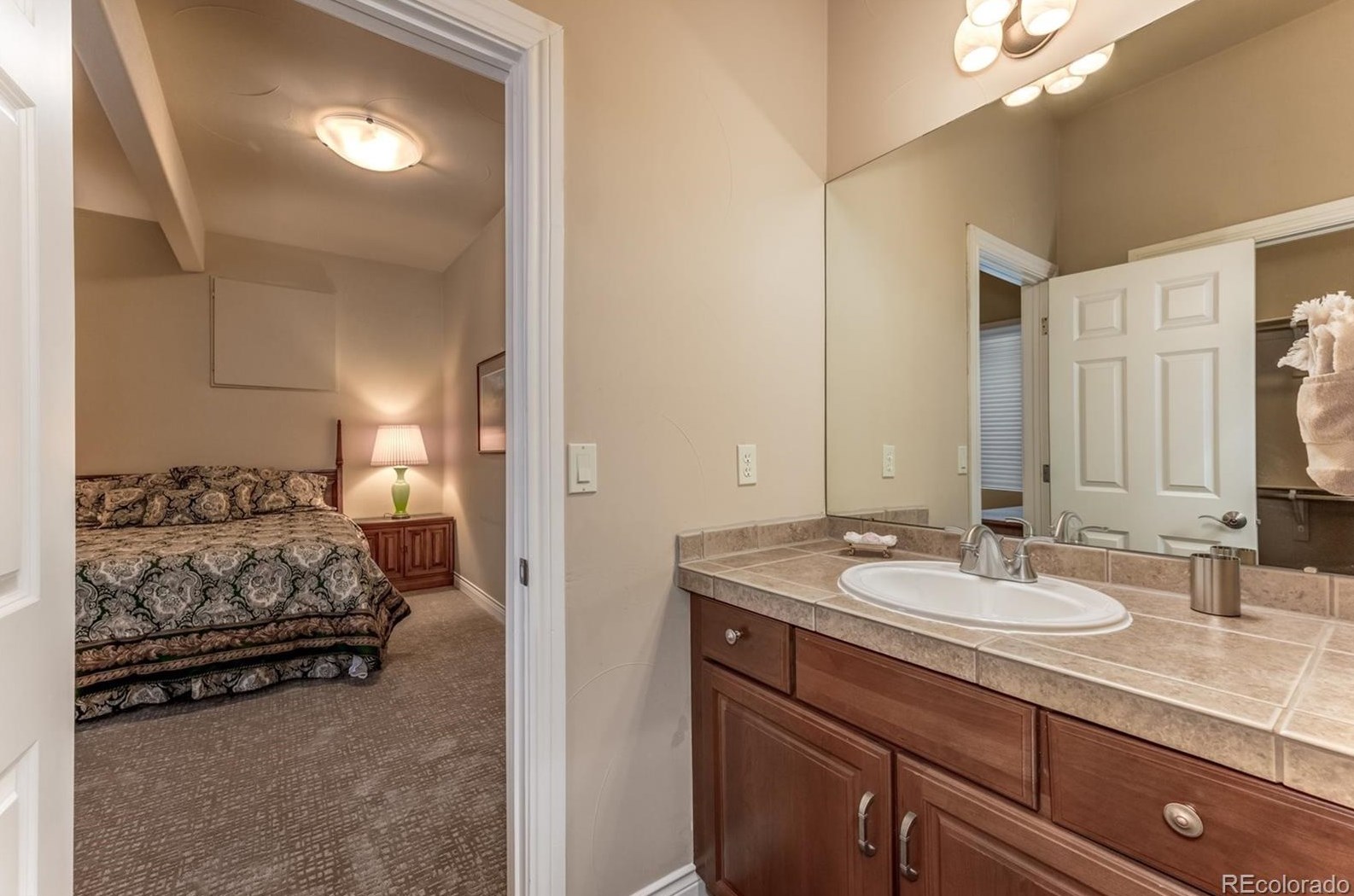 5092 Allison Way, Littleton CO 80128-4455 exterior