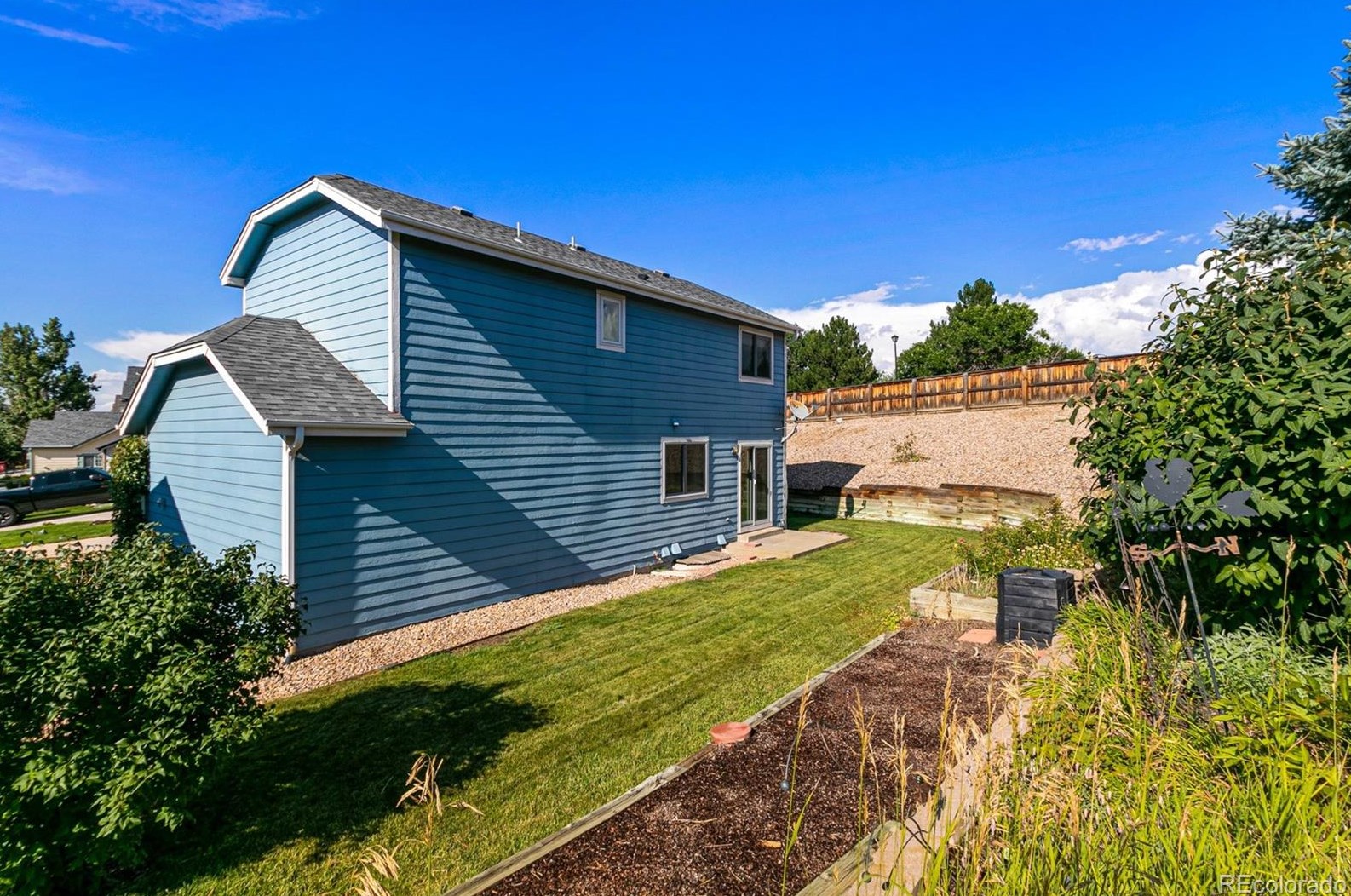 1185 Cobblestone Dr, Littleton CO 80126-2430 exterior