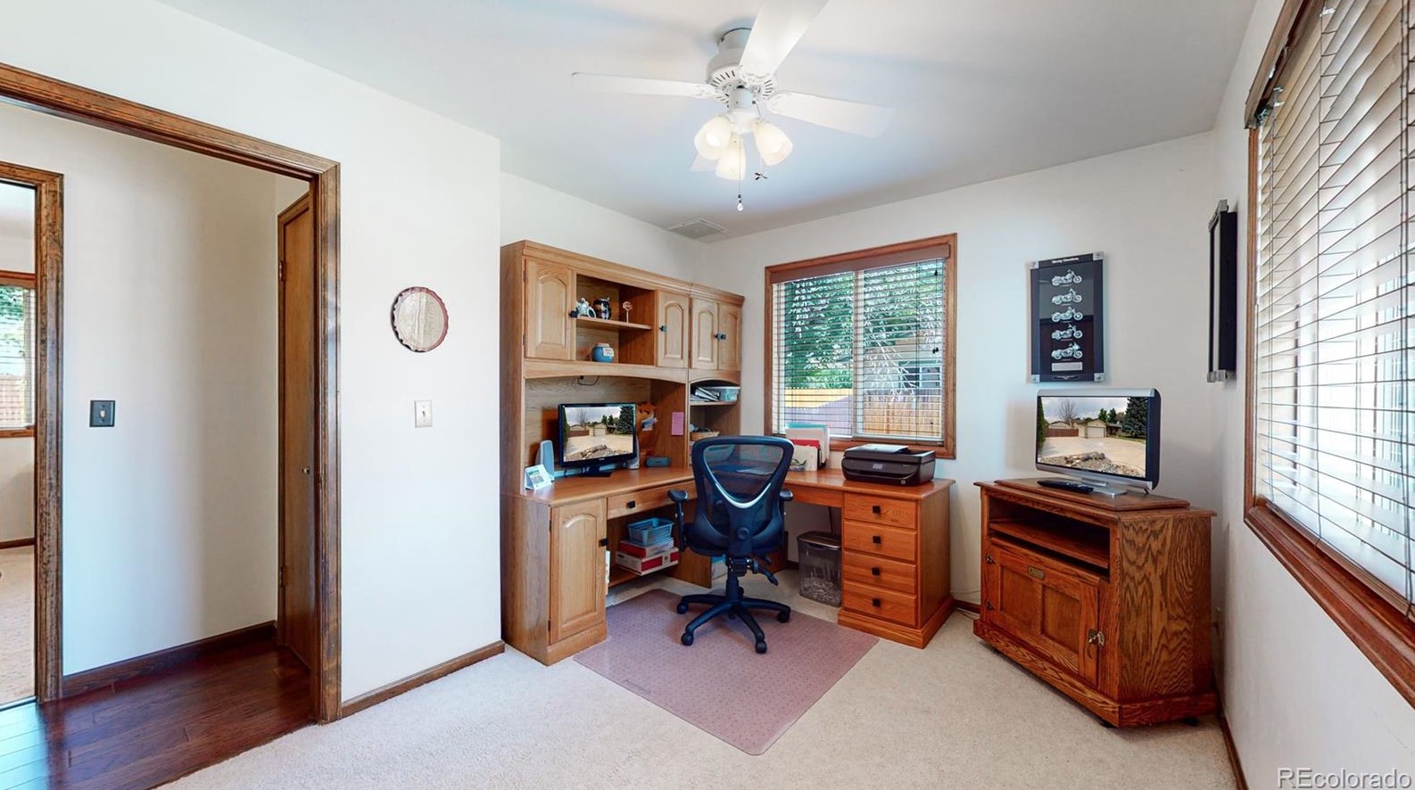 8593 Balsam St, Littleton CO 80128-6111 exterior