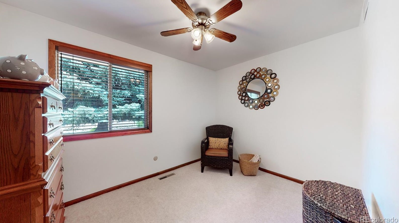 8593 Balsam St, Littleton CO 80128-6111 exterior