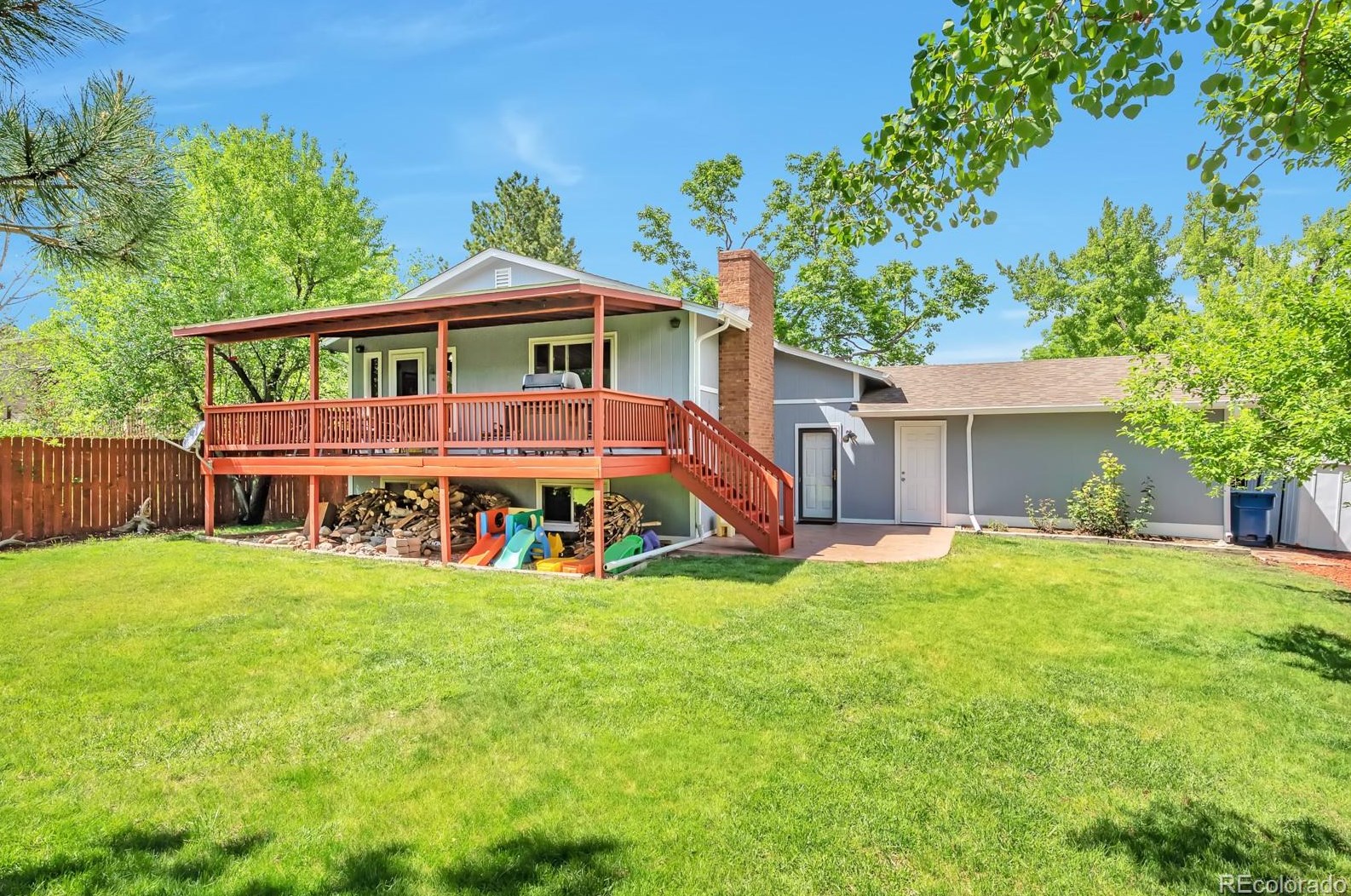 7522 Ottawa Pl, Littleton CO 80128-4461 exterior