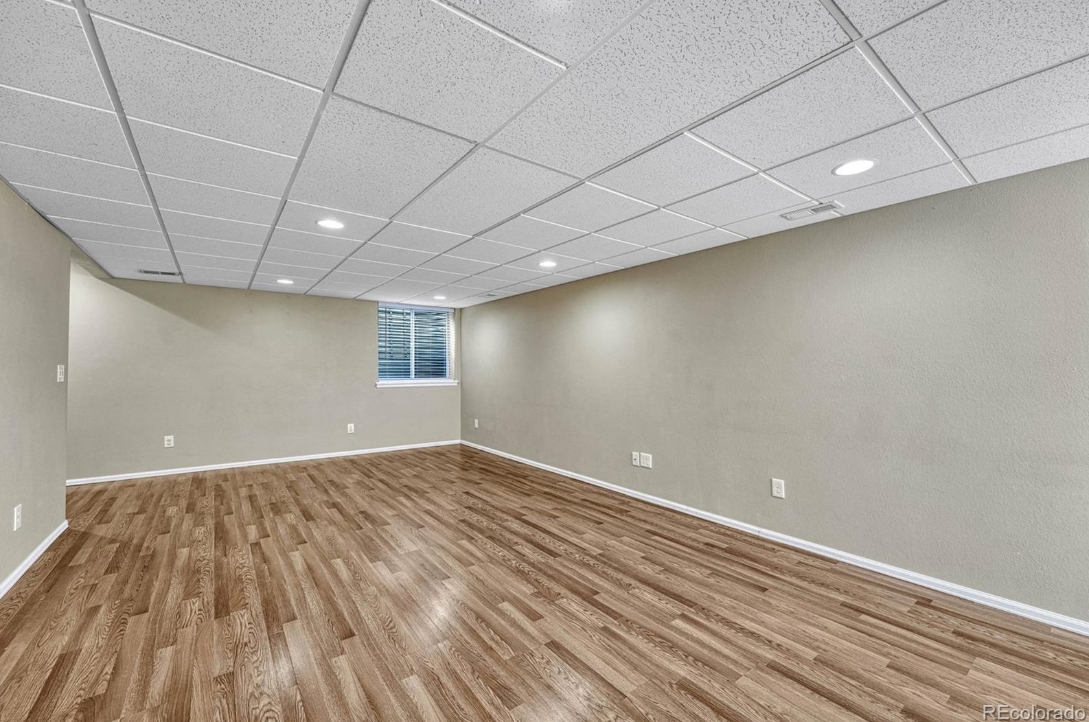 4479 Lyndenwood Cir, Littleton CO 80130-8810 exterior