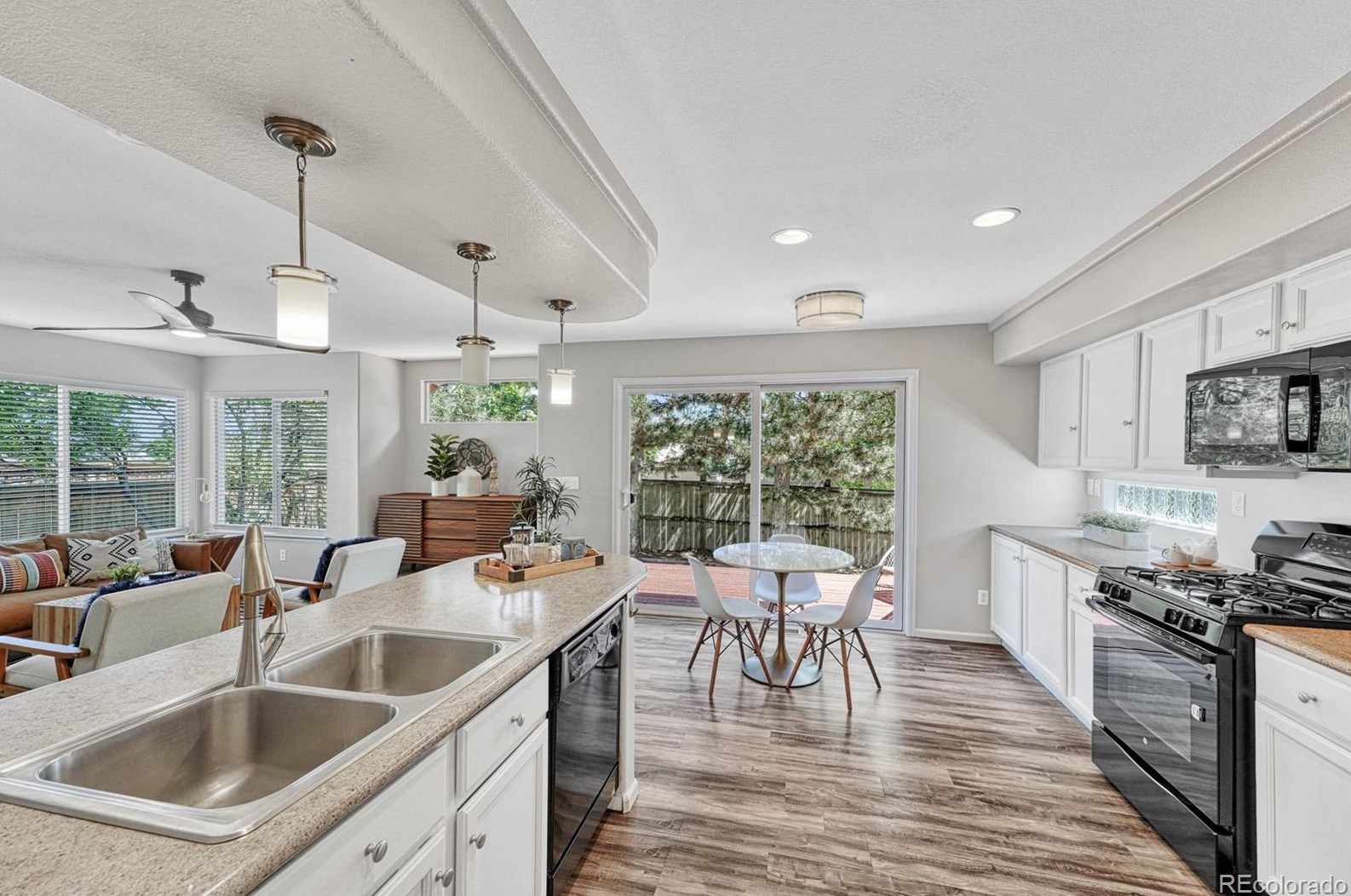 4479 Lyndenwood Cir, Littleton CO 80130-8810 exterior