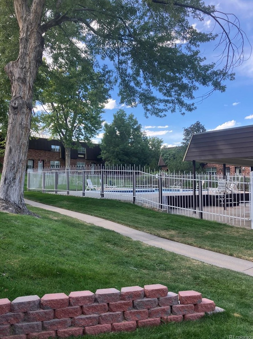 5745 Lowell Blvd, Littleton CO 80123-2847 exterior